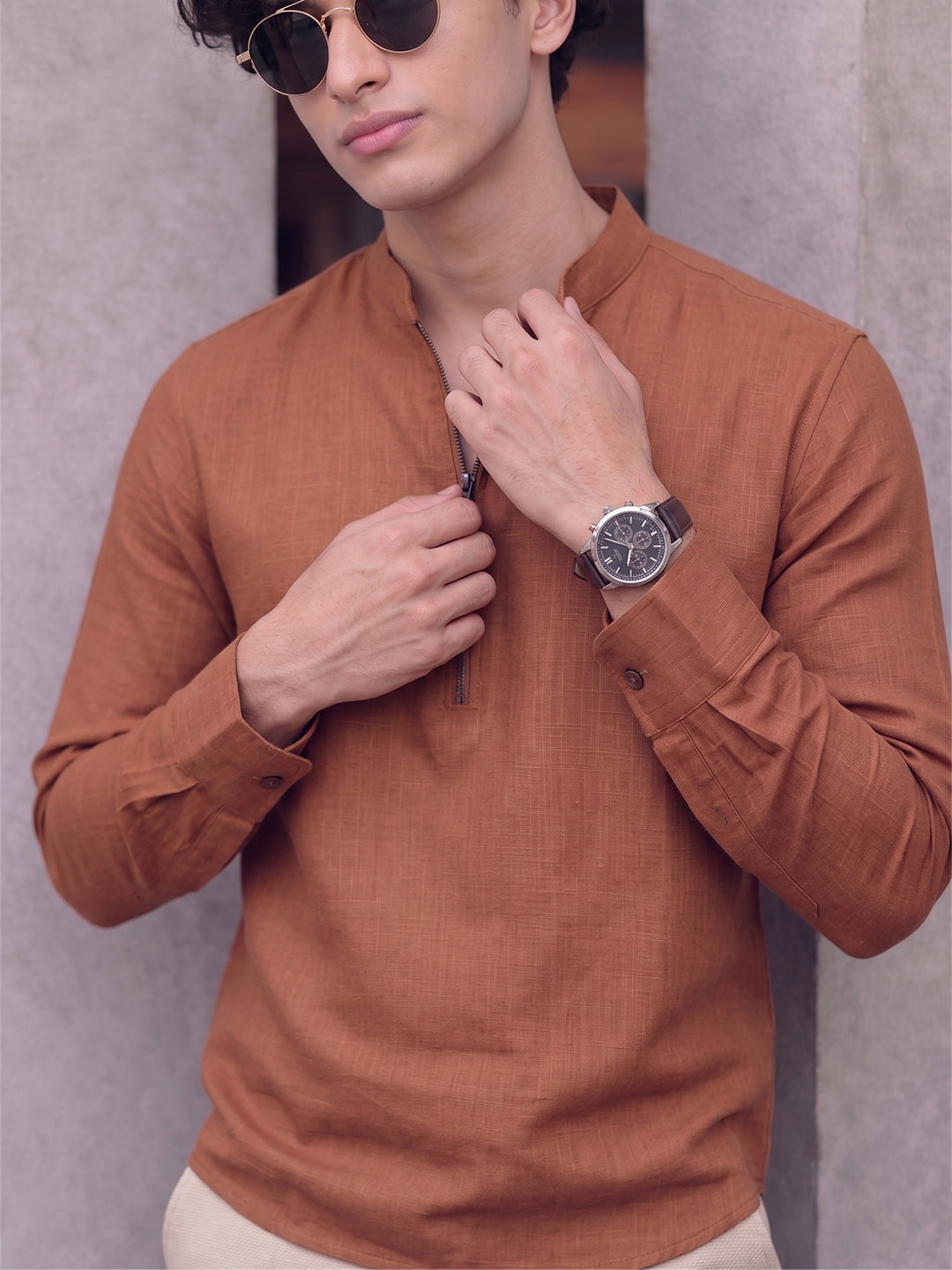 RAY LIGHT Men's Modern Zip-Neck Solid Cotton Short Kurta – Rust Brown