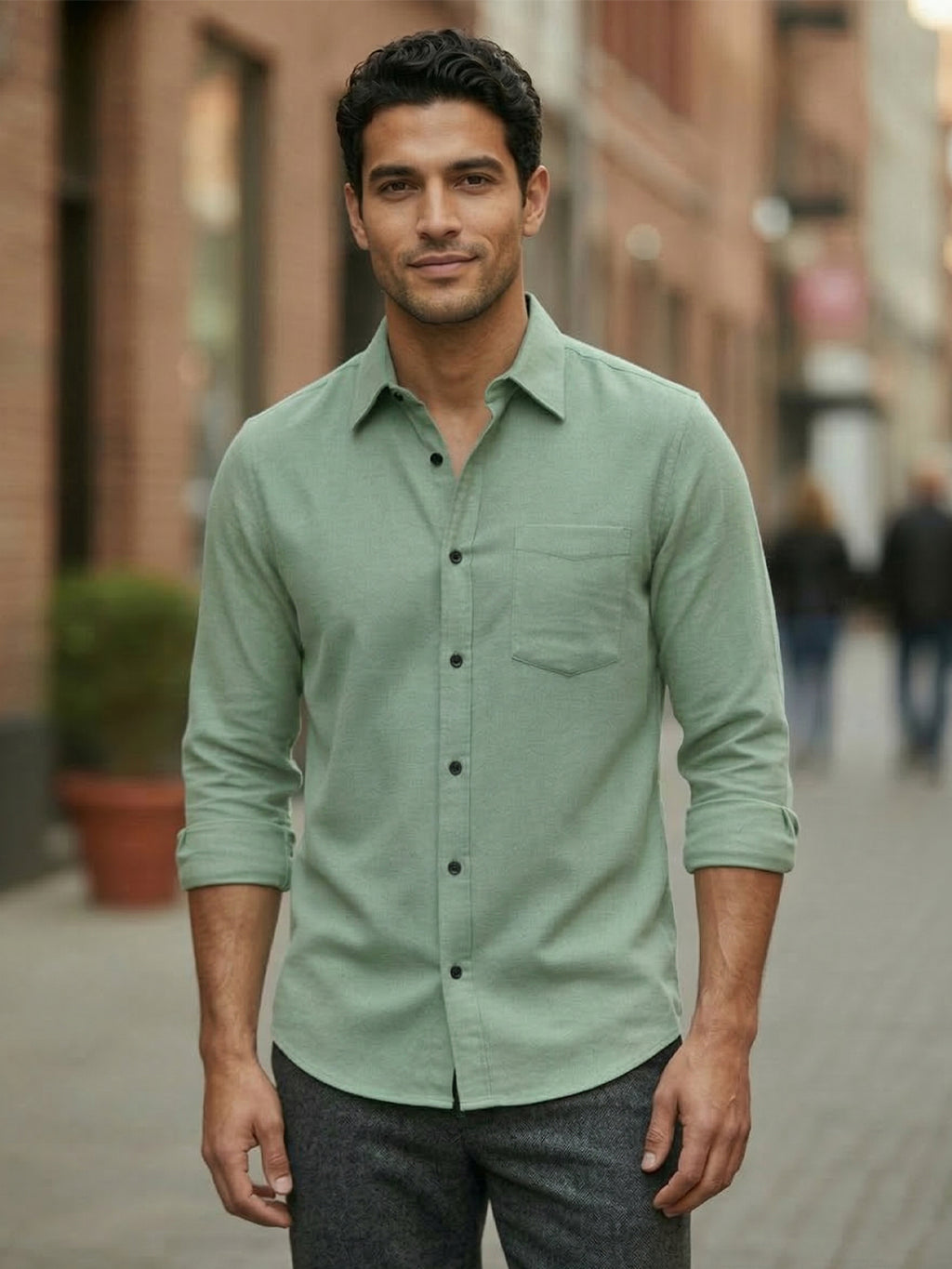 RAY LIGHT Men's Essential Solid Formal Shirt – Spread Collar & Functional Chest Pocket