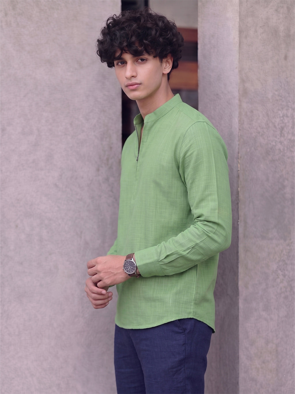 RAY LIGHT Men's Modern Zip-Neck Solid Cotton Short Kurta – Rust Brown