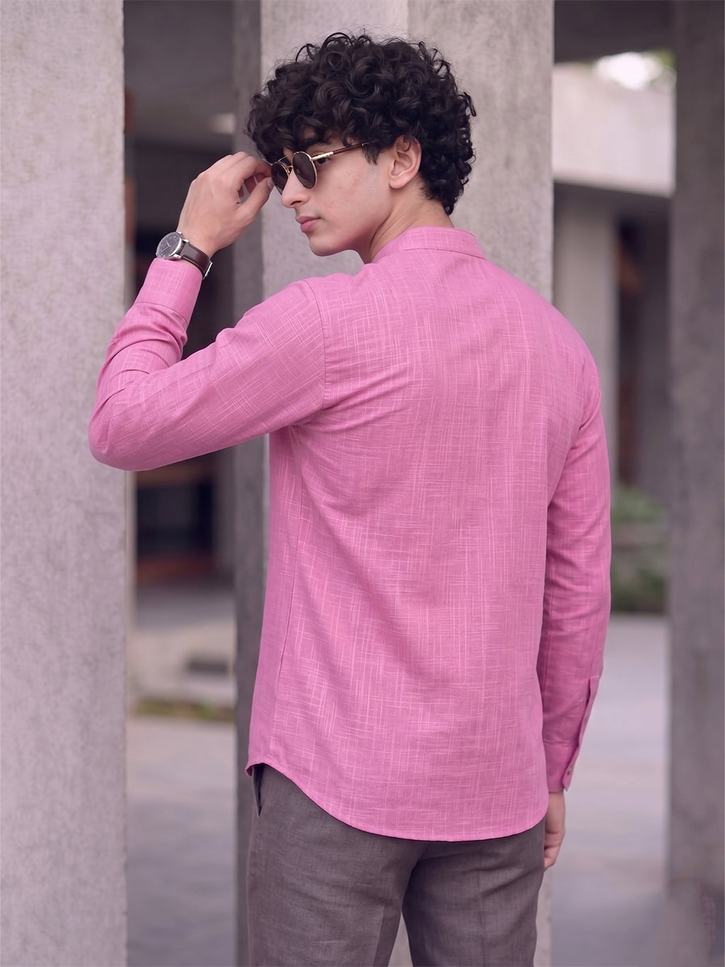 RAY LIGHT Men's Modern Zip-Neck Solid Cotton Short Kurta – Light Pink