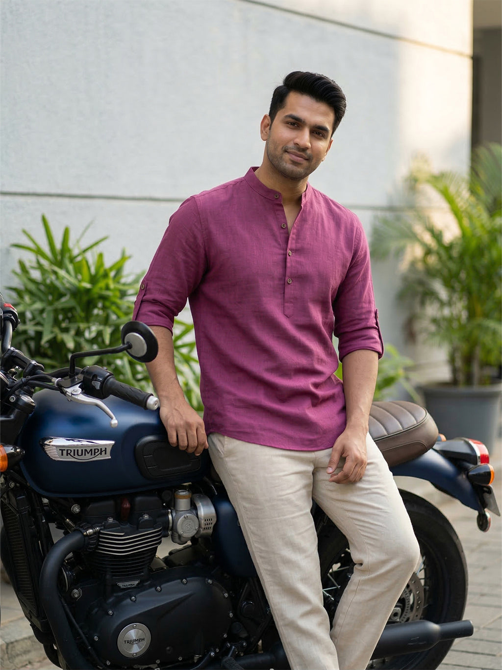 RAY LIGHT Men's Grey 100% Cotton Solid Short Kurta – Mandarin Collar with Versatile Roll-Up Sleeves