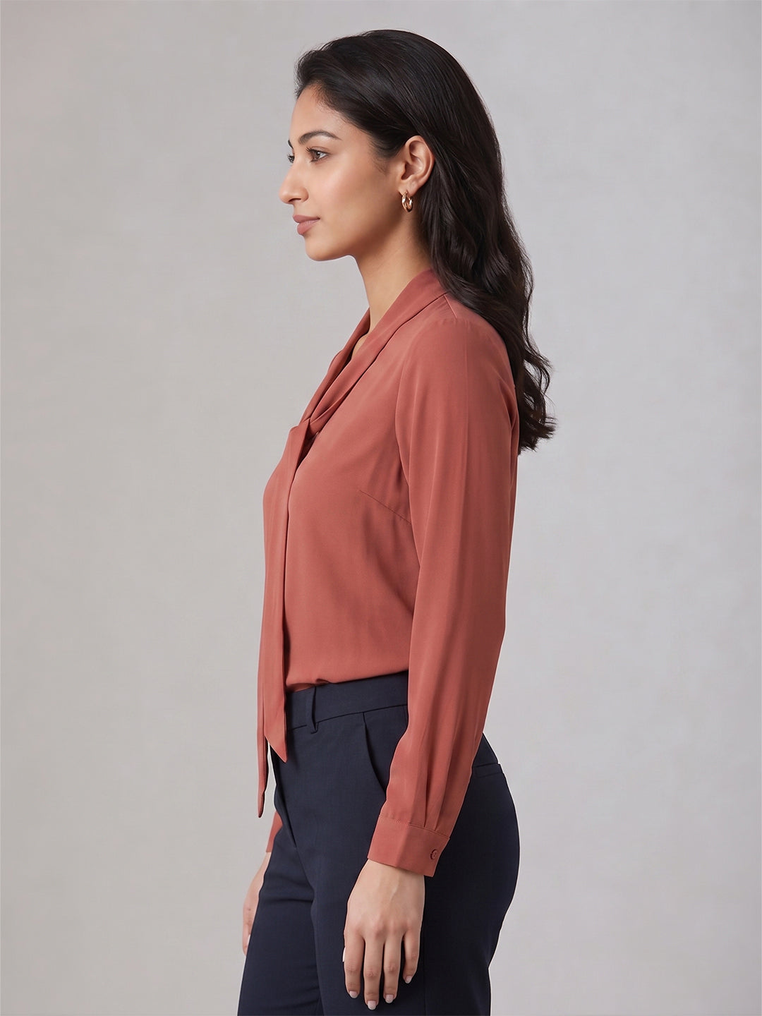Ray Light Women's Elegant Tie-Neck Long Sleeve Crepe Blouse – Dusty Rose Secondary image