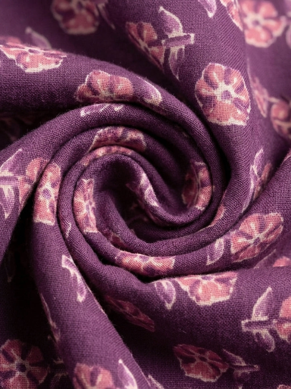 RAY LIGHT Men's Artisan Floral Print Cotton Short Kurta – Plum Purple with Contrast Cuffs
