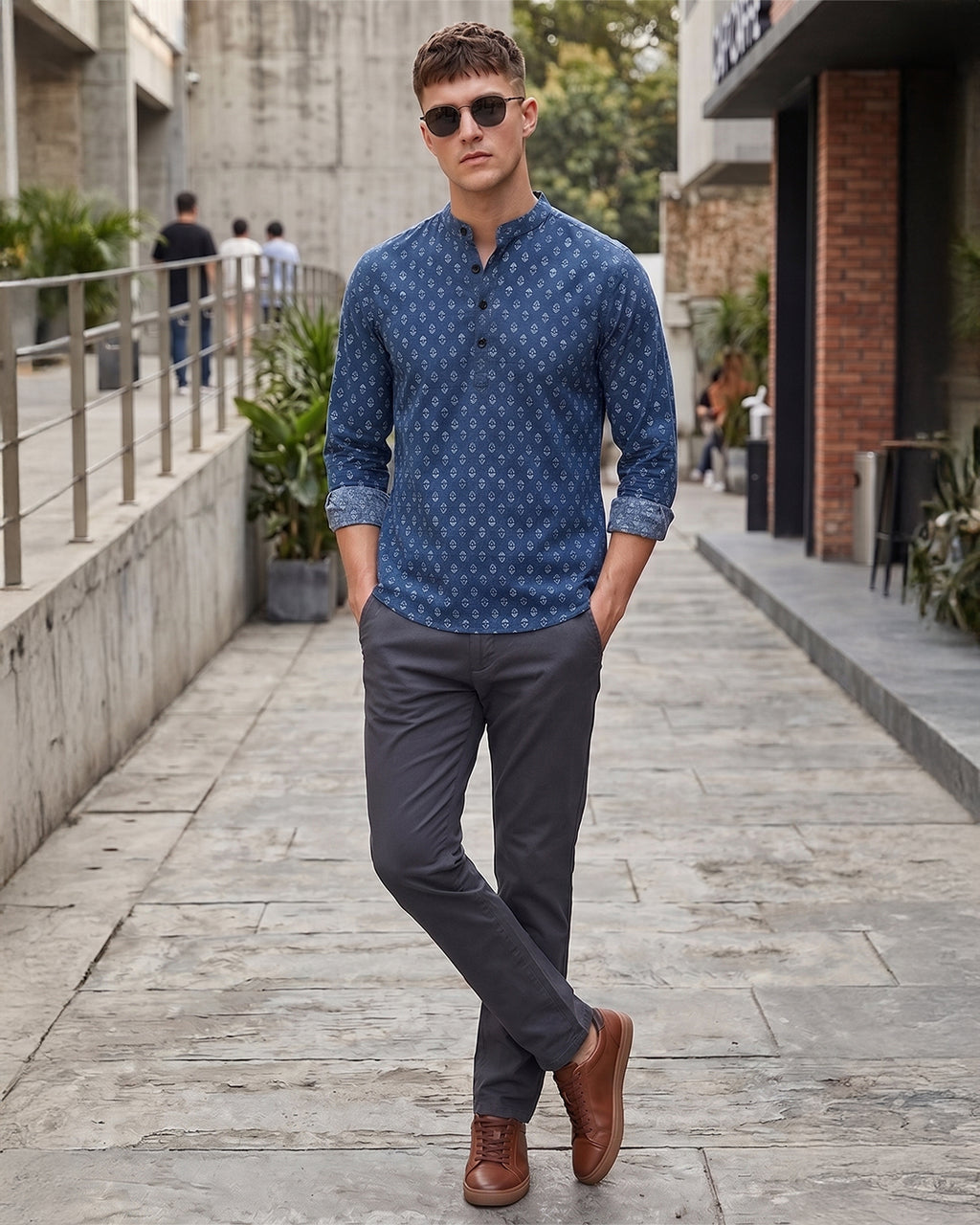 RAY LIGHT Men's Artisan Block Print Cotton Short Kurta – Navy Blue with Contrast Cuffs