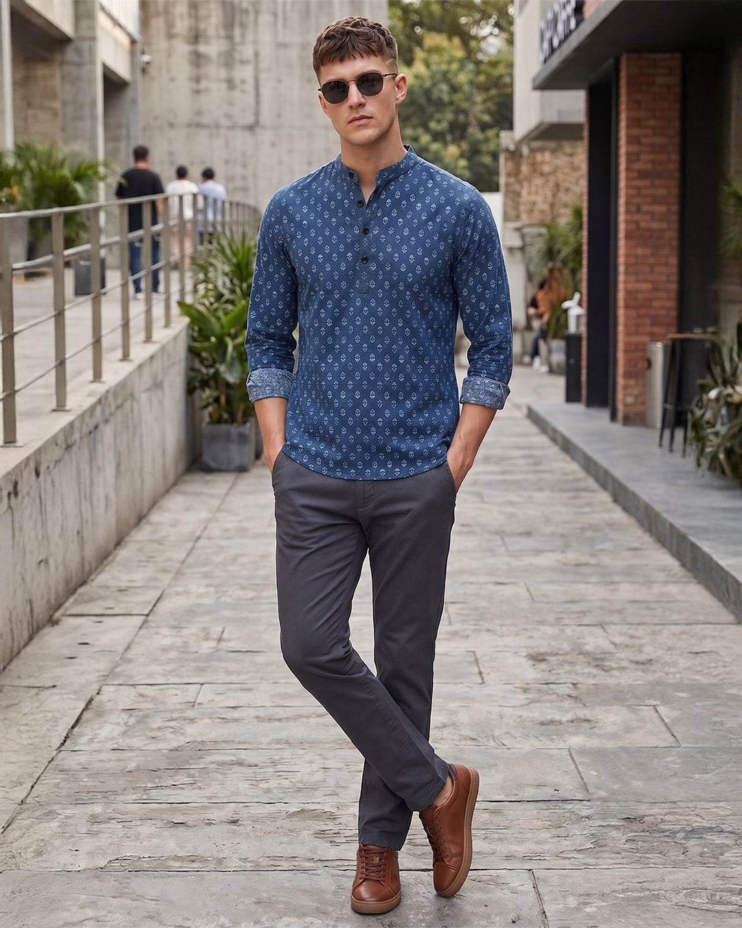 RAY LIGHT Men's Artisan Block Print Cotton Short Kurta – Navy Blue with Contrast Cuffs