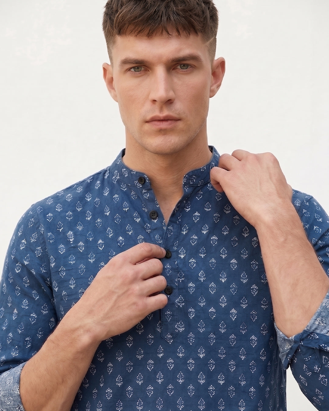 RAY LIGHT Men's Artisan Block Print Cotton Short Kurta – Navy Blue with Contrast Cuffs