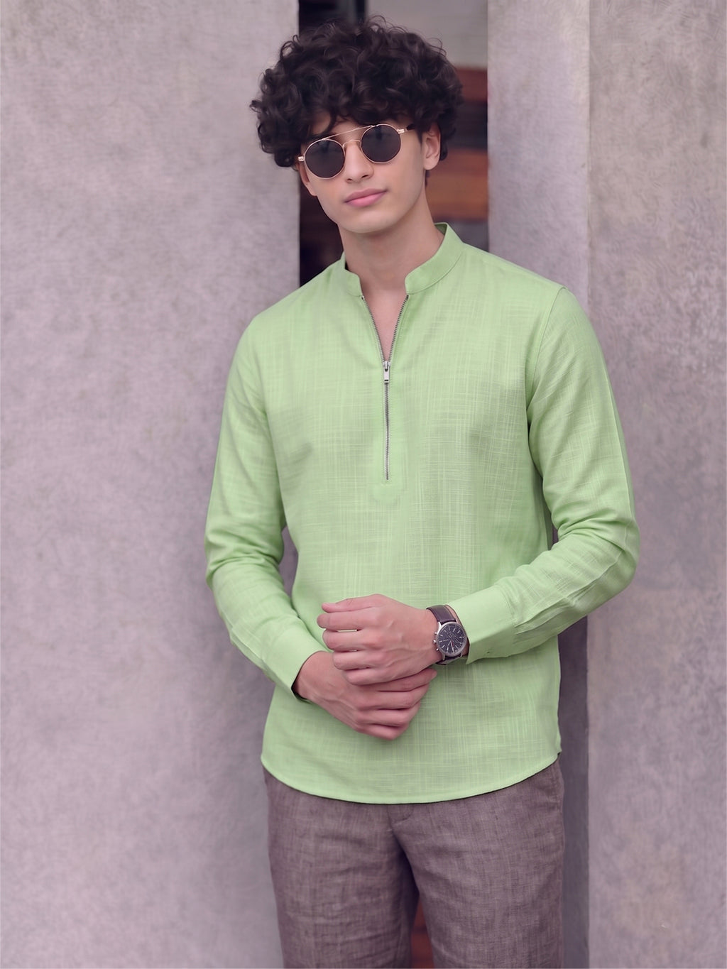 RAY LIGHT Men's Modern Zip-Neck Solid Cotton Short Kurta – Navy Blue