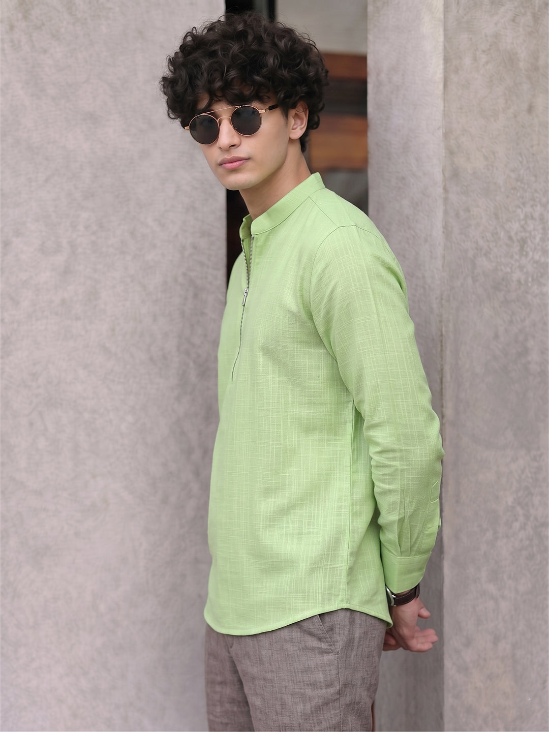 RAY LIGHT Men's Modern Zip-Neck Solid Cotton Short Kurta – Navy Blue