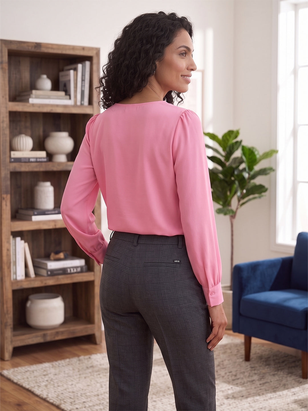 Ray Light Women’s Pink Solid Crepe Blouse with V-Neck & Full Sleeves Secondary image