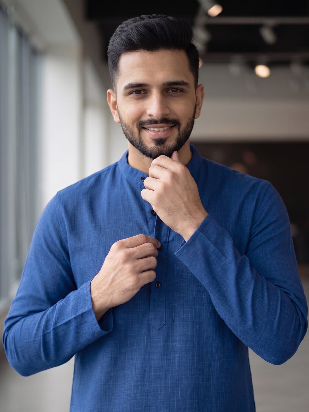 RAY LIGHT Men's Essential Solid Cotton Short Kurta – Royal Blue with Cuffless Sleeves