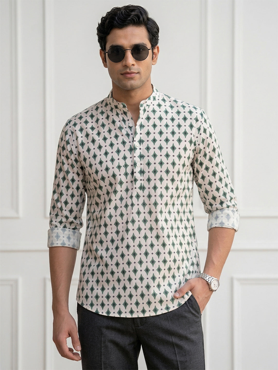 RAY LIGHT Men's Geometric Diamond Print Cotton Short Kurta – Off-White & Forest Green Secondary image