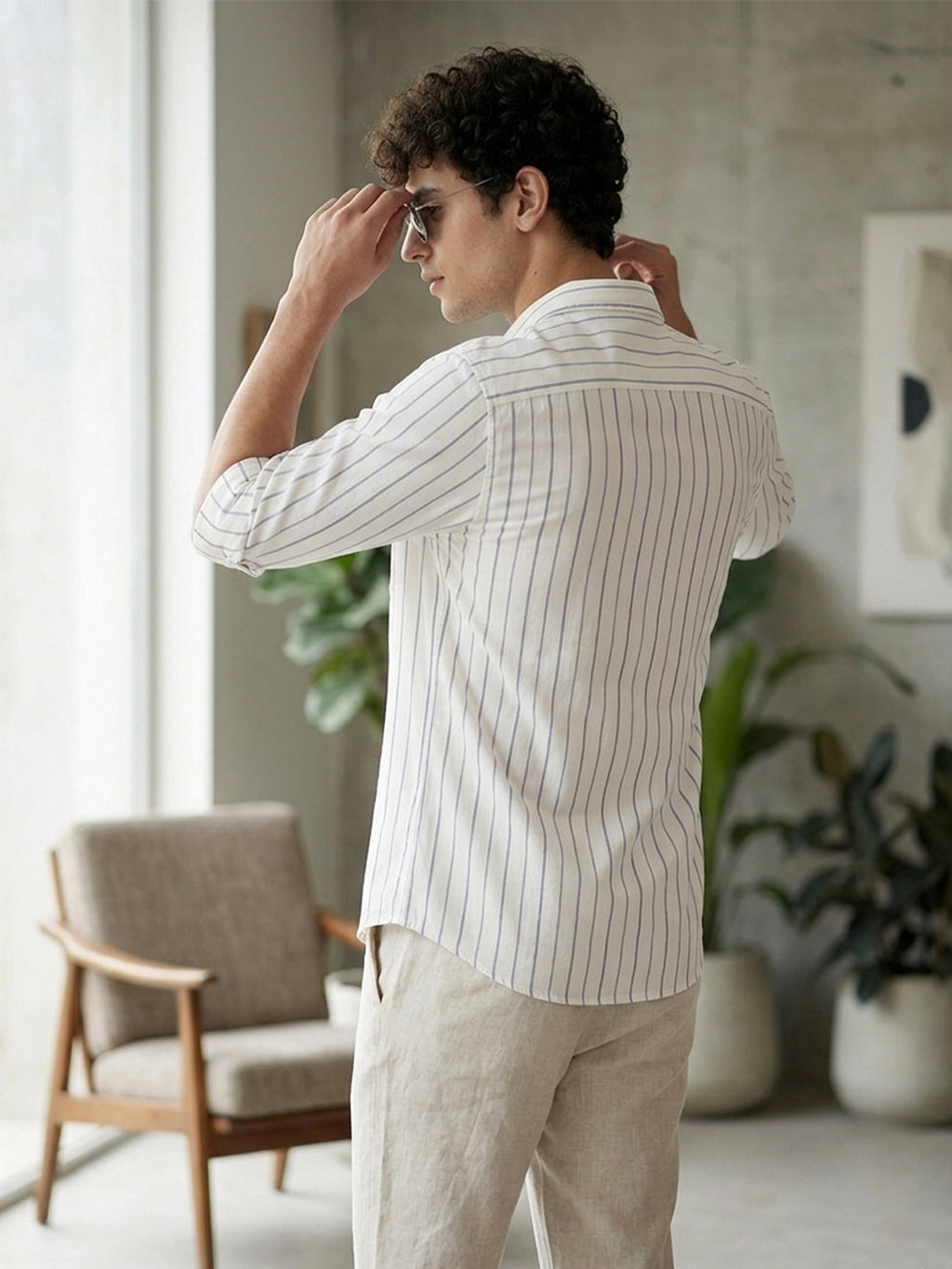 RAY LIGHT Men's Classic Vertical Stripe Cotton Shirt – Crisp White & Blue