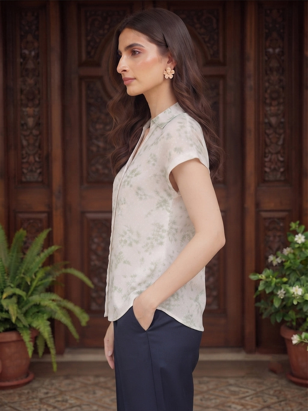 Women shirt collar Regular Fit Shirts