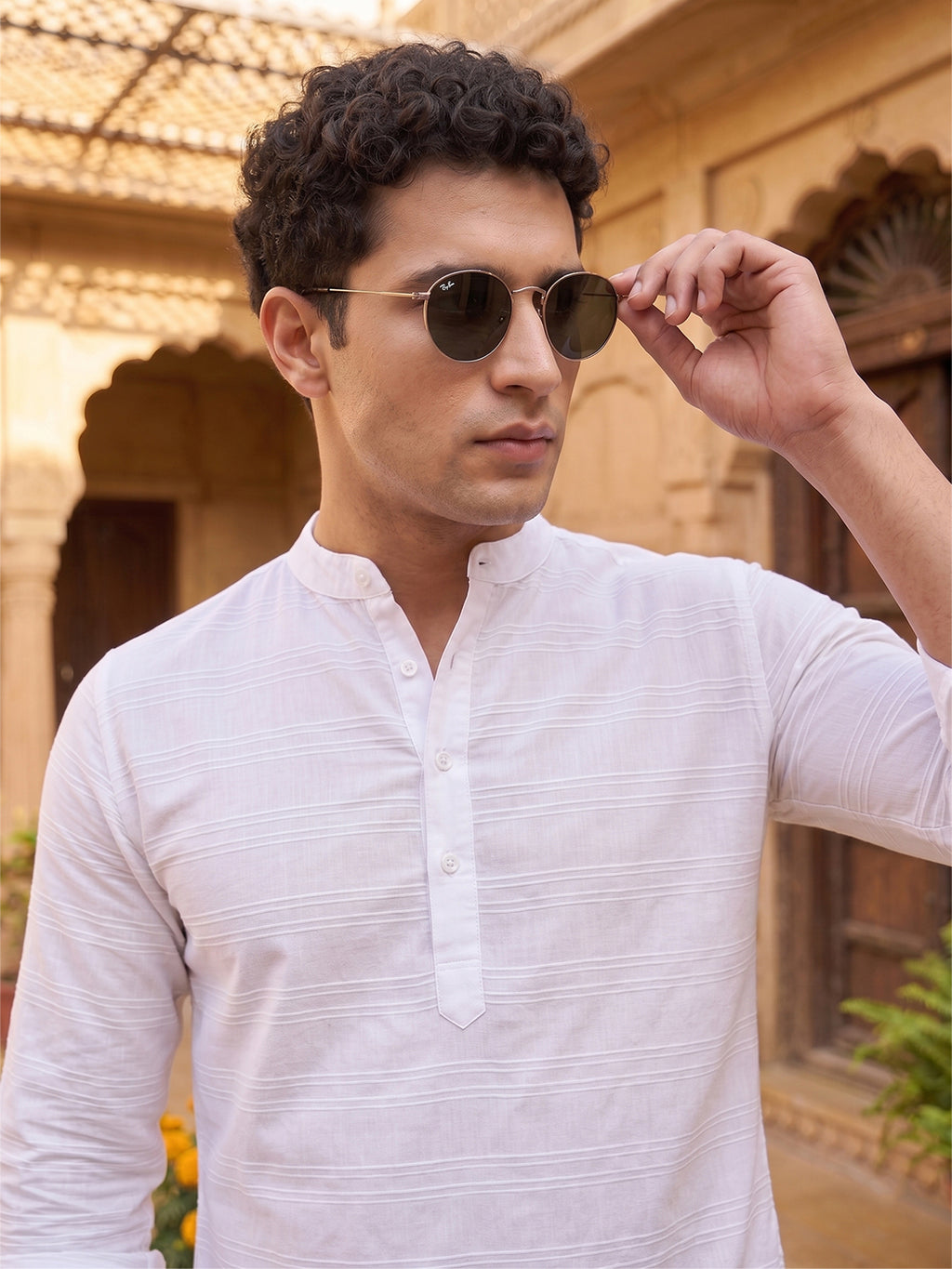 RAY LIGHT Men's Textured Dobby Cotton Short Kurta – Crisp White Horizontal Stripe