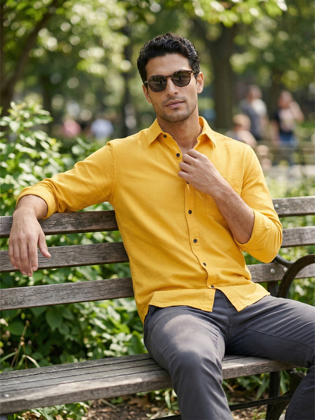 RAY LIGHT Men's Classic Core Solid Formal Shirt – Spread Collar with Functional Chest Pocket