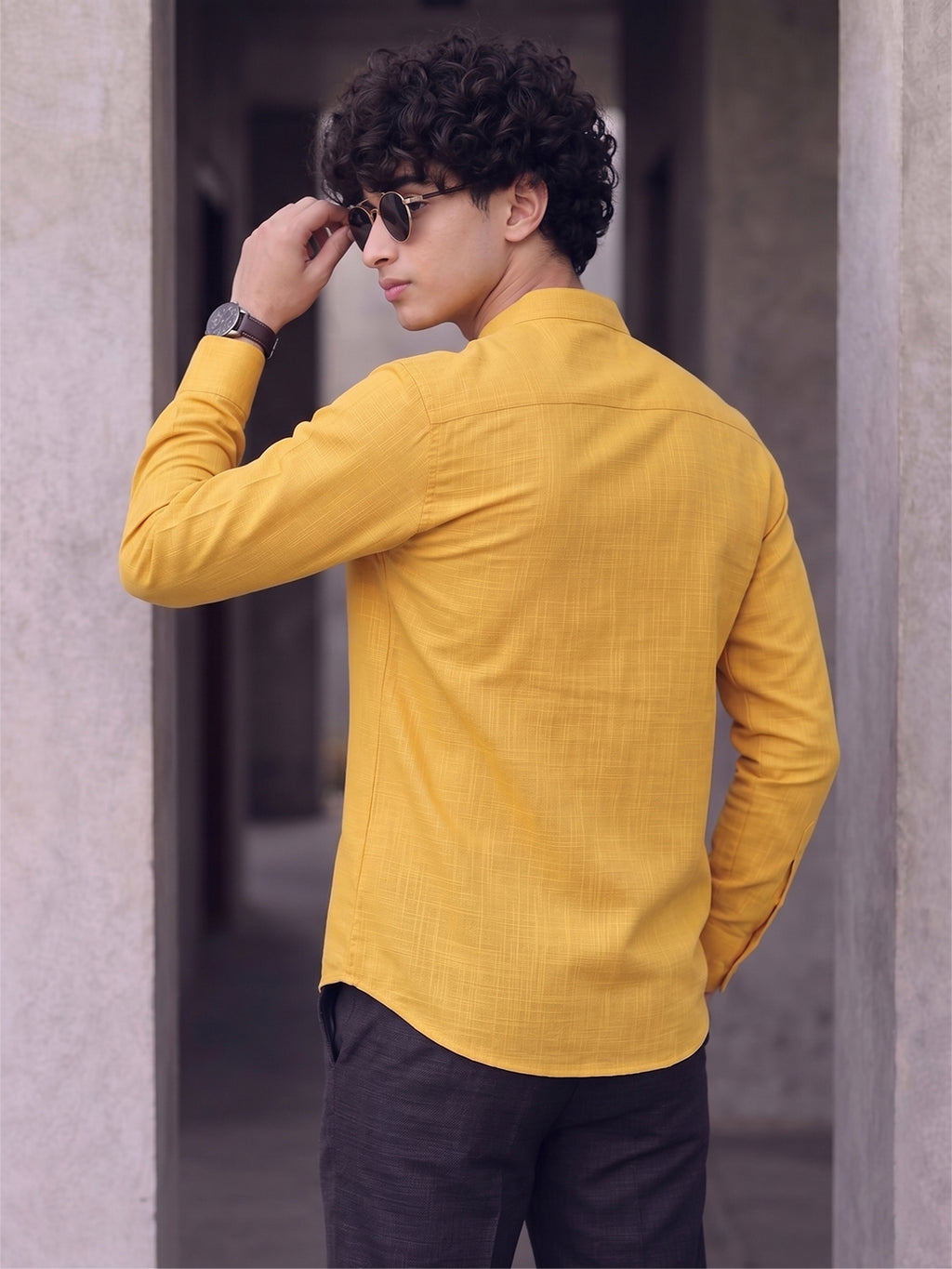 RAY LIGHT Men's Modern Zip-Neck Solid Cotton Short Kurta – Mustard Yellow